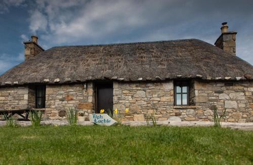 Sleat House | Tigh Lachie, Mary's Thatched Cottages, Elgol, Isle of Skye
