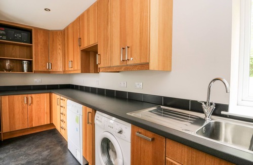 Marybank Cottage | TIGH NA DROCHIT, pet friendly, with open fire in Garve