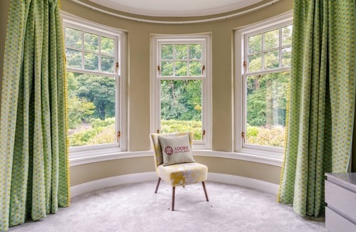 Cramond Bridge House | Timeless 19th-century coastal Edinburgh villa with modern comforts and hot tub