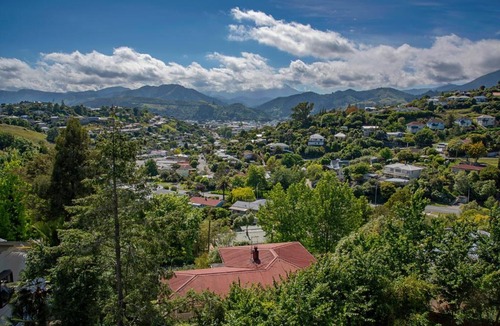 Britannia Heights House | Tipi Haere
