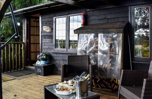 Etchinghill Cottage | Toms Cabin - UK35173