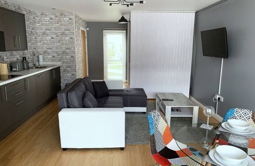 Ipswich Apartment | Toothbrush Apartments - Ipswich Nr Train - Ranelagh Rd