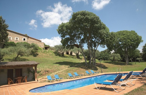 Camos Villa | Top-rated 1100m2 stone mansion, 12BR+12BA. Large pool/garden/gamesroom & views!