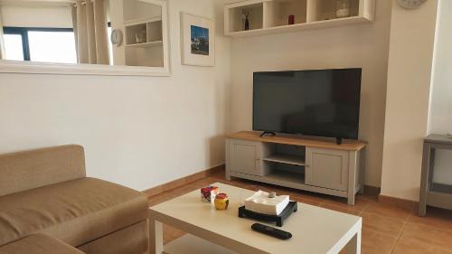 Geafond Apartment | Topkapi, dunes and 3 islands view