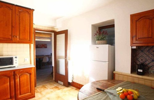 Celra Apartment | Traditional apartment in Celrà