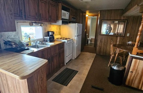 Hamilton Township House | Trailer 10 - Lakefront