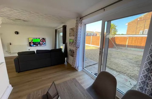 Colchester Apartment | Tranquil 3-bedroom apartment with AC in pleasant Colchester