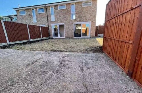 Colchester Apartment | Tranquil 3-bedroom apartment with AC in pleasant Colchester