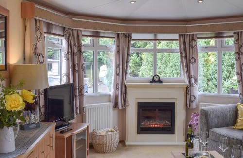 Ayr House | Tranquillity Lodge