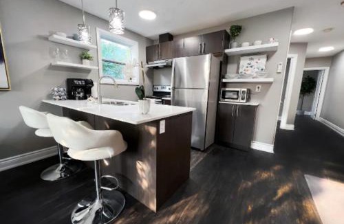 South London Apartment | Trendy City Escape - 10 Min to Covent Garden