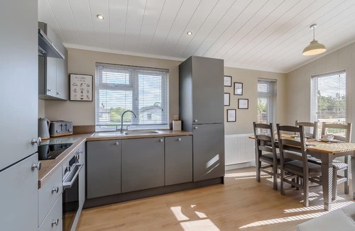 Raywell Ski Chalet | Twilight Spa (Pet Garden)
