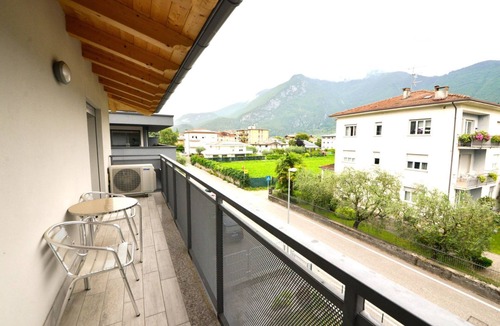 Arco House | Two-Bedroom Apartment