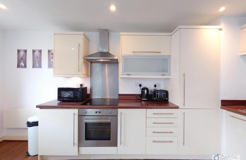 Newham Apartment | Two-Bedroom Apartment with River Views