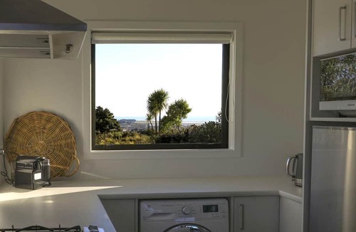 Hokitika House | Unique Cabin Rental for Breathtaking Vacation in Hokitika, South Island