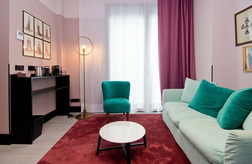 Literary Quarter Apartment | Unique Design Apartment in Barrio las Letras