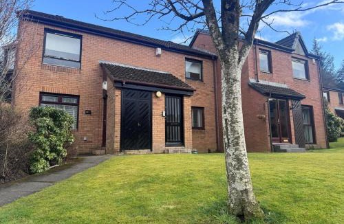 Mansewood Apartment | Upper Glasgow Apartment