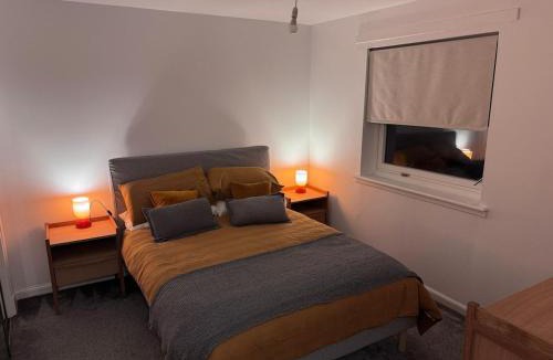 Mansewood Apartment | Upper Glasgow Apartment