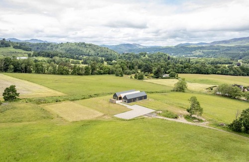 Crieff Villa | Upper Lochlane, Modern Barn and Winter Garden