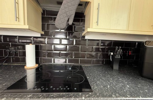 Ridgeway House | Urban Calm Spacious 3-bed Home With Free Parking