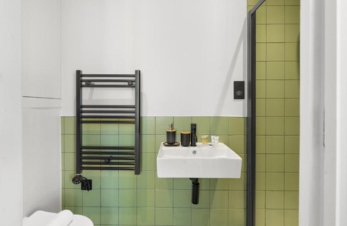 Seven Sisters Apartment | Urban Haven - North London Edition