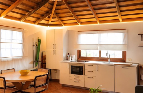 El Tanque Apartment | Vacation 'Casa Guimar' with Sea View, Wi-Fi and Air Conditioning