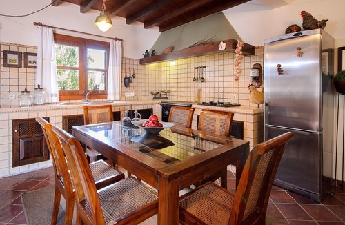 El Islote Villa | Vacation 'El Islote' with Mountain View, Private Pool and Wi-Fi