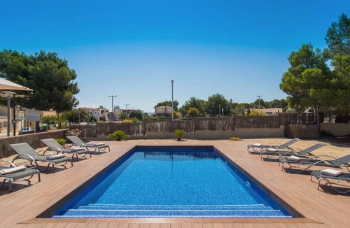 Son Baulo House | Vacation Home "Anglesos" with Private Terraces, Private Pool & Wi-Fi