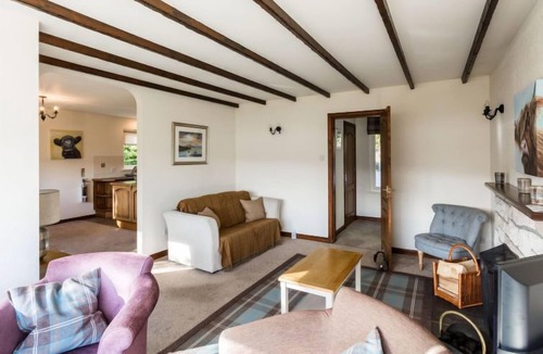 Lewiston House | Vacation home Ness Side in Drumnadrochit - 2 persons, 1 bedrooms
