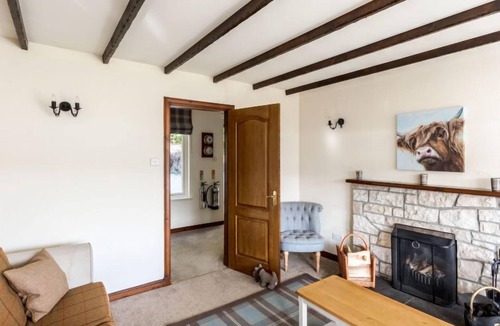 Lewiston House | Vacation home Ness Side in Drumnadrochit - 2 persons, 1 bedrooms