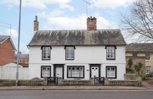 Saxmundham Apartment | Varley House, Saxmundham