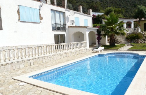 Calonge Villa | Very pleasant villa on a hill, calm, with seesight, garden and private swimming