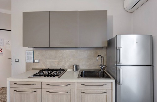 Diano Marina Apartment | 'Victoria Apartments Maiolica' with Balcony, A/C & Wi-Fi