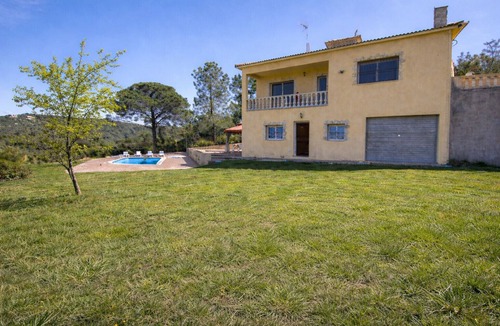 Lloret Blau Villa | Views, Aircon and large pool in Lloret de Mar!