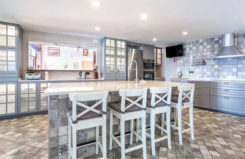 Lloret de Mar Villa | Villa "Bergantin" with Sea View, Pool & Wi-Fi