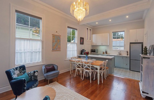 Nelson Villa | Villa Cambria - Where Tranquility meets Modern Comfort in Nelson's Heart