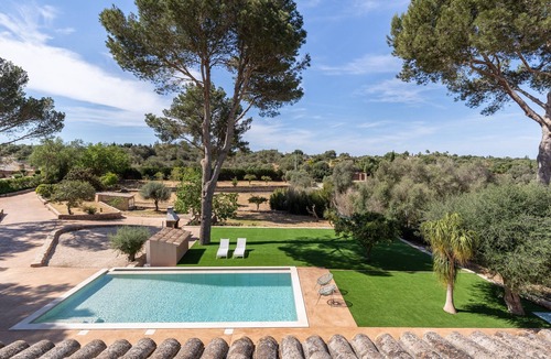 l'Aranjassa Villa | Villa Can Luciana with Private Pool, Garden, and Exclusive Outdoor Area in Mallorca