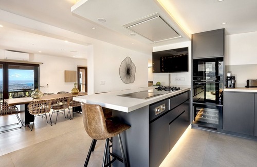 Urbanitzacio Es Verger Villa | Villa 'Carlini' with Sea View, Wi-Fi and Air Conditioning