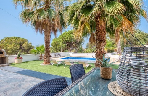 Lloret de Mar Villa | Villa "Costacabana - Marcella" with Private Pool, Private Terrace & Wi-Fi
