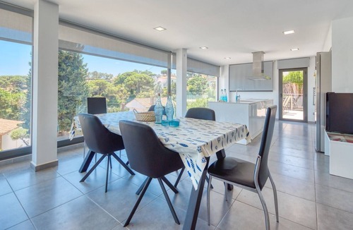 Lloret de Mar Villa | Villa 'Costacabana - Summerdream' with Mountain View, Private Pool & Wi-Fi