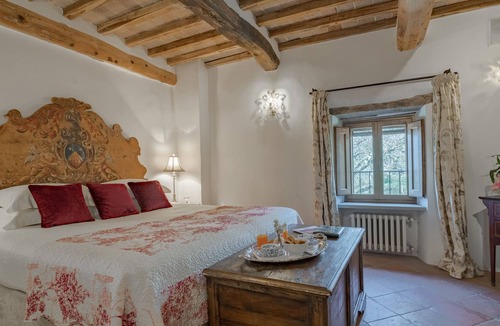 Monterchi Villa | Villa Cretole by Fantasia Villas
