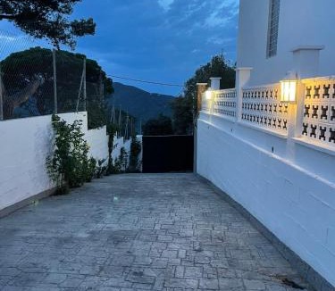 Pineda de Mar Villa | Villa Elena