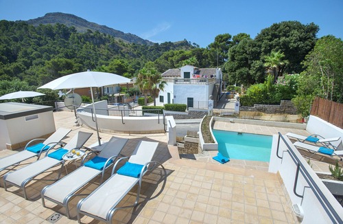 Cala San Vicente Villa | VILLA ESTRELLA DE MAR - 3 MIN WALK TO THE BEACH