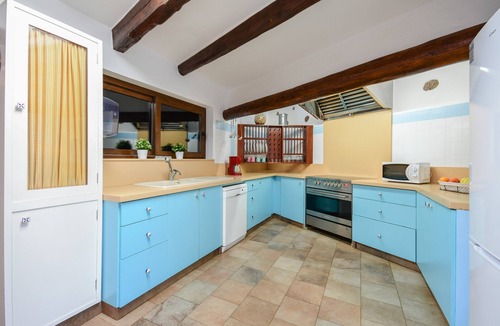 Caleta de Famara Villa | Villa "Finca Daniela" with Sea View, Wi-Fi, Pool, Garden & Terrace