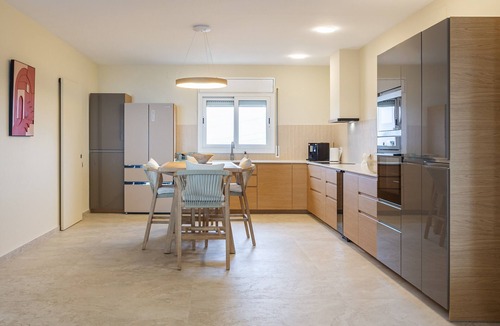 Lloret de Mar House | Villa 'La Venta' Spacious House with Sea Views, Private Heated Pool & Air Conditioning
