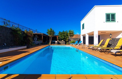 Playa Blanca Villa | Villa Leonard in Playa Blanca