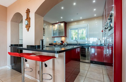 La Capellania Villa | Villa 'Magica Andalucian Charm' with Sea View, Wi-Fi and Air Conditioning