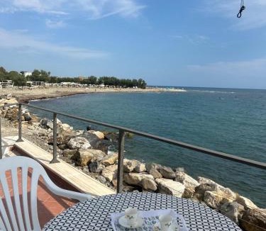 Santa Marinella Villa | Villa MareLuce