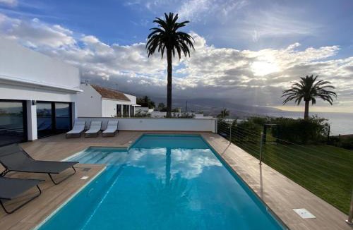 Santa Ursula Villa | Villa Moritz