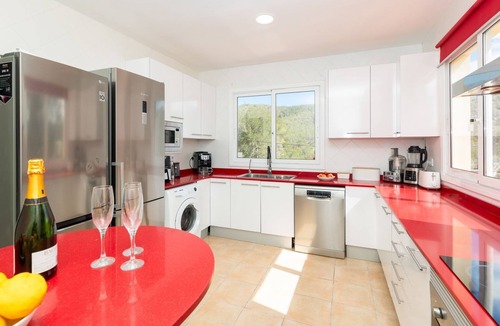 Olivella Villa | Villa Olivia - Five Bedroom Villa, Sleeps 9