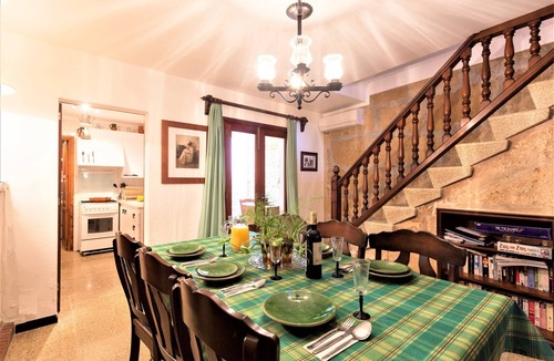 Pollensa Villa | VILLA PADRINA - WALKING TO THE CENTER